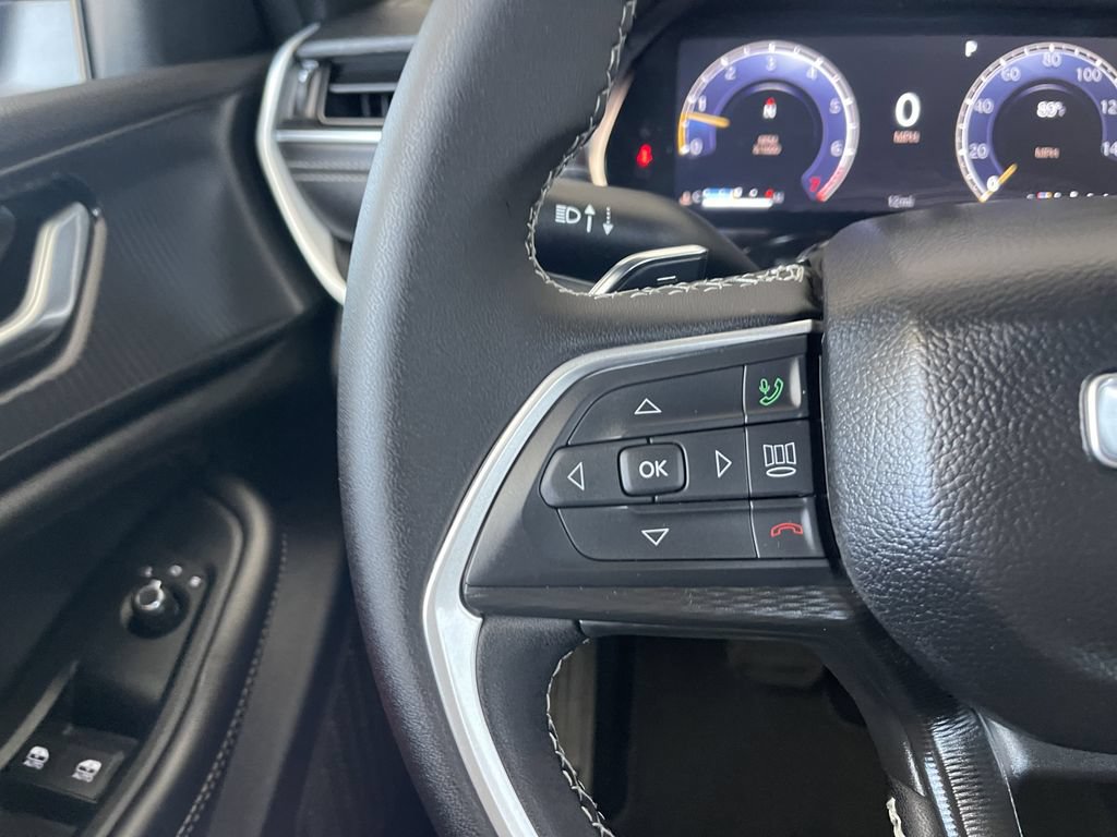 New 2026 Jeep Grand Cherokee Laredo AWD/4WD image 23