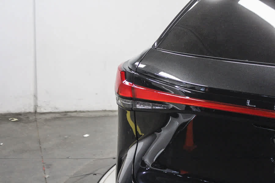Used 2025 Lexus RX 350 Premium Plus w/ Convenience Package FWD image 7