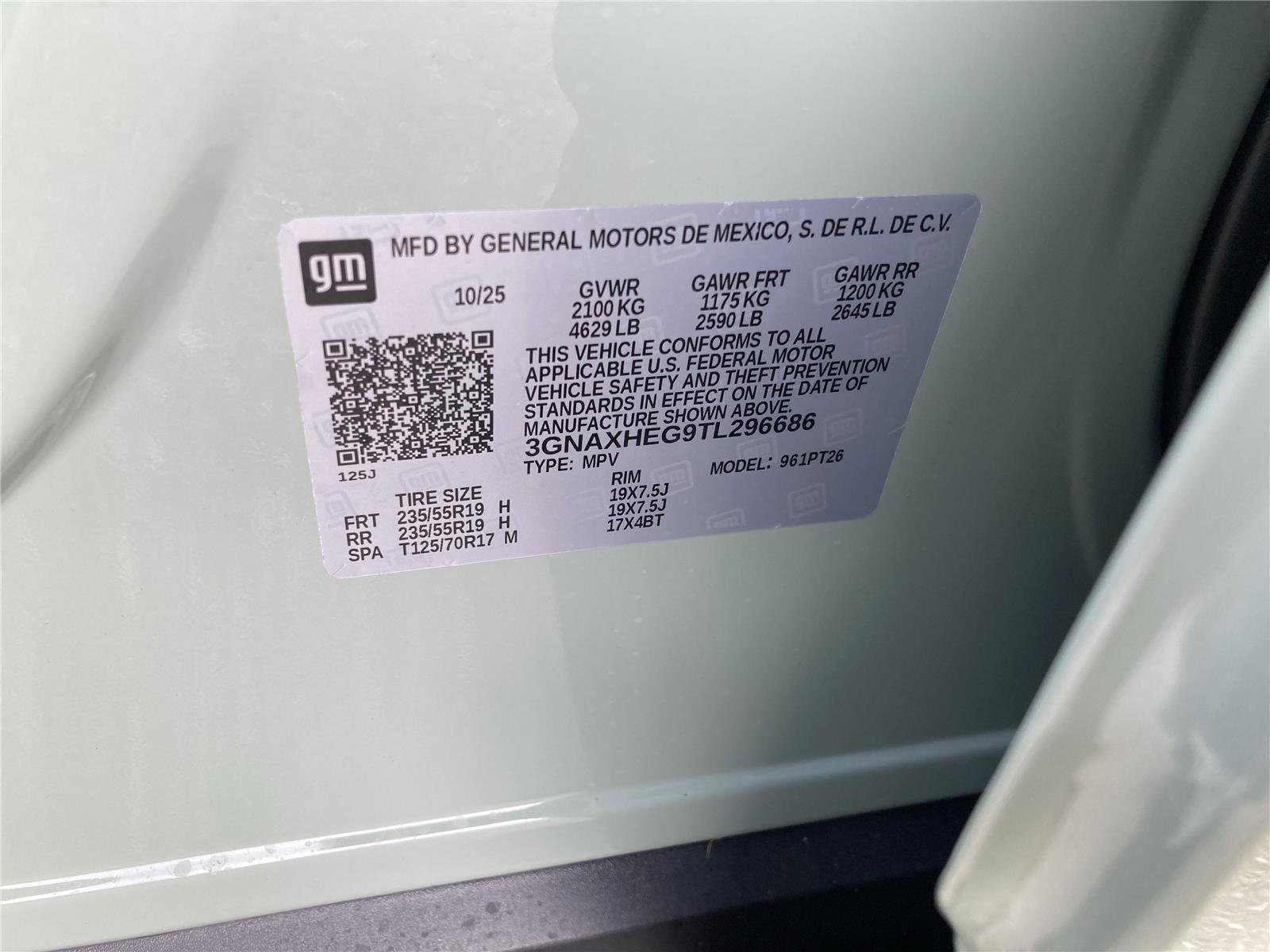 New 2026 Chevrolet Equinox LT w/ Convenience Package II image 31