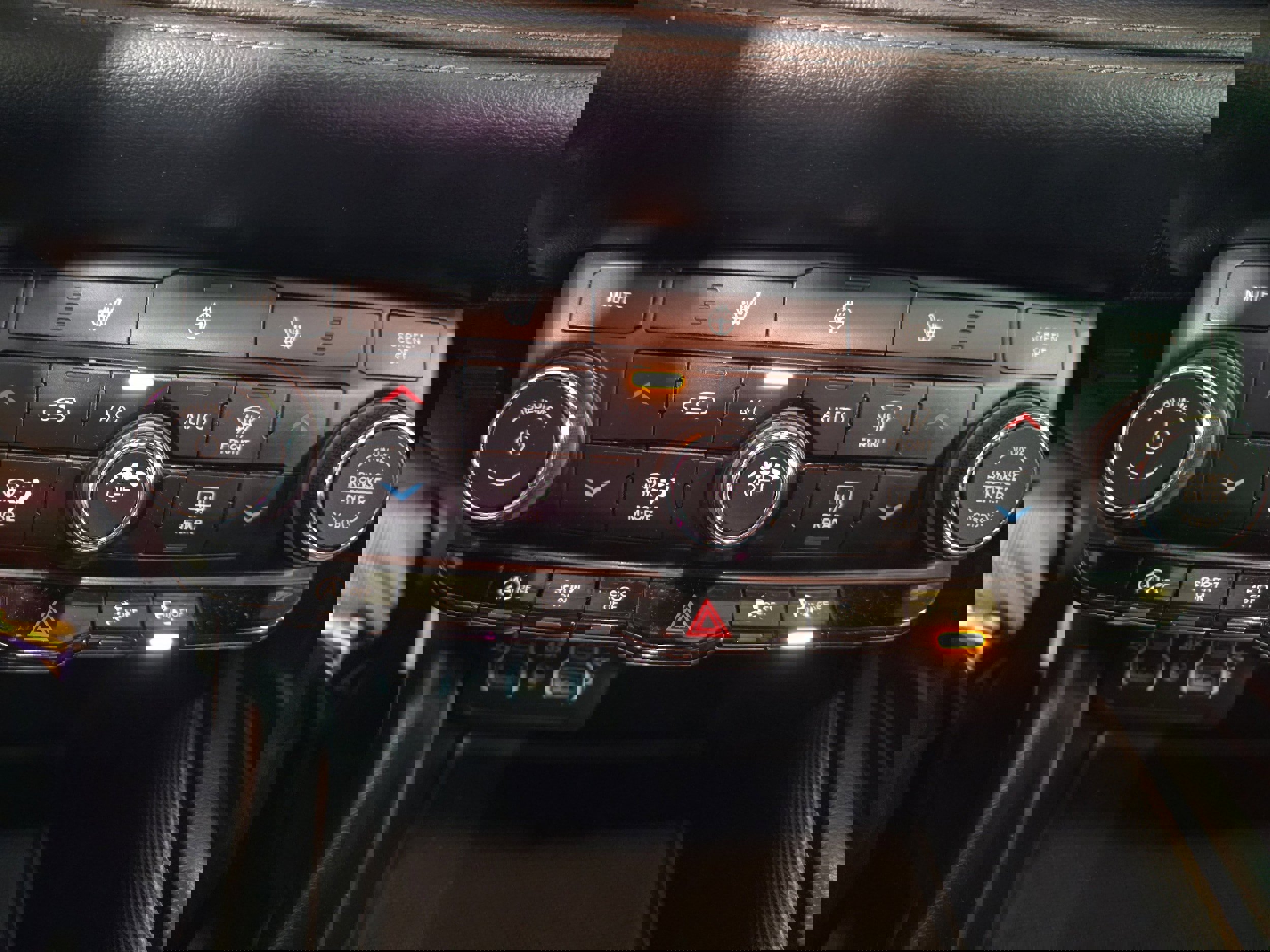 Used 2021 Dodge Durango GT image 18