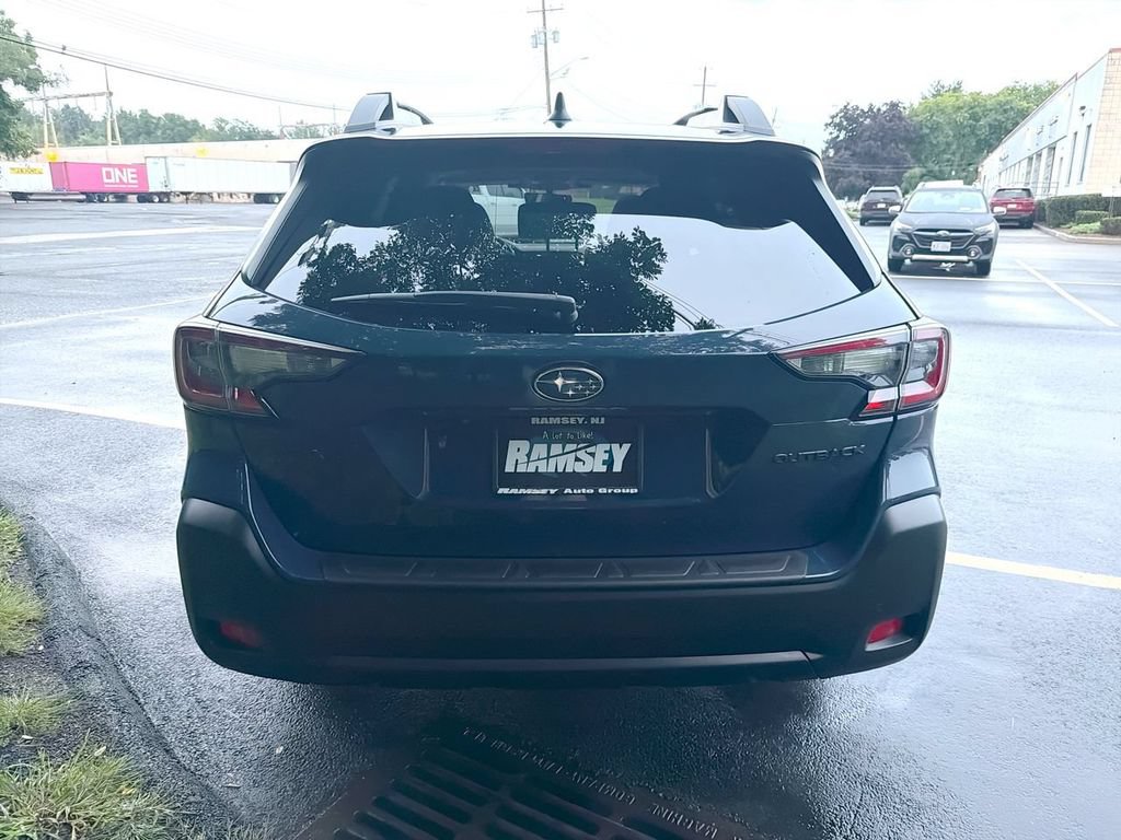 Certified 2024 Subaru Outback Onyx Edition AWD/4WD image 26