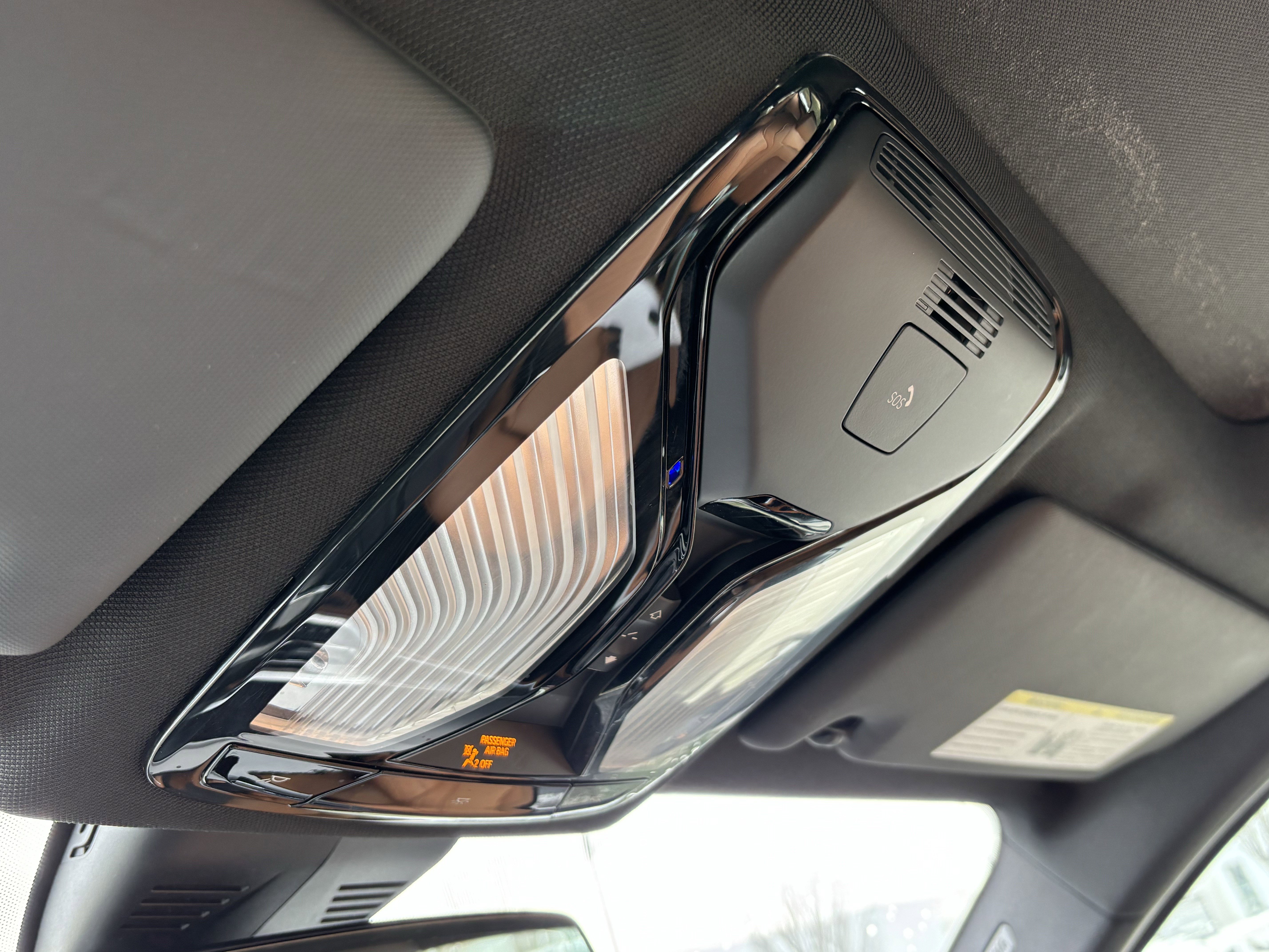 Certified 2022 BMW 330i xDrive Sedan w/ M Sport Package image 28