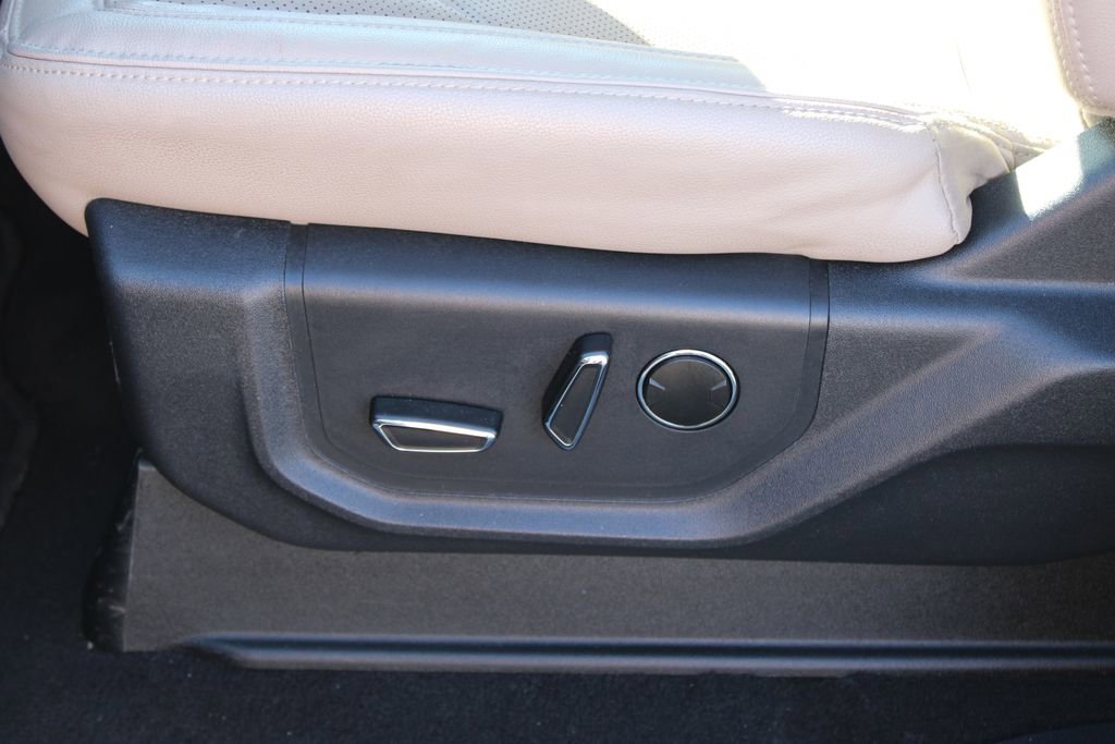 Used 2024 Ford Expedition Max Limited image 22