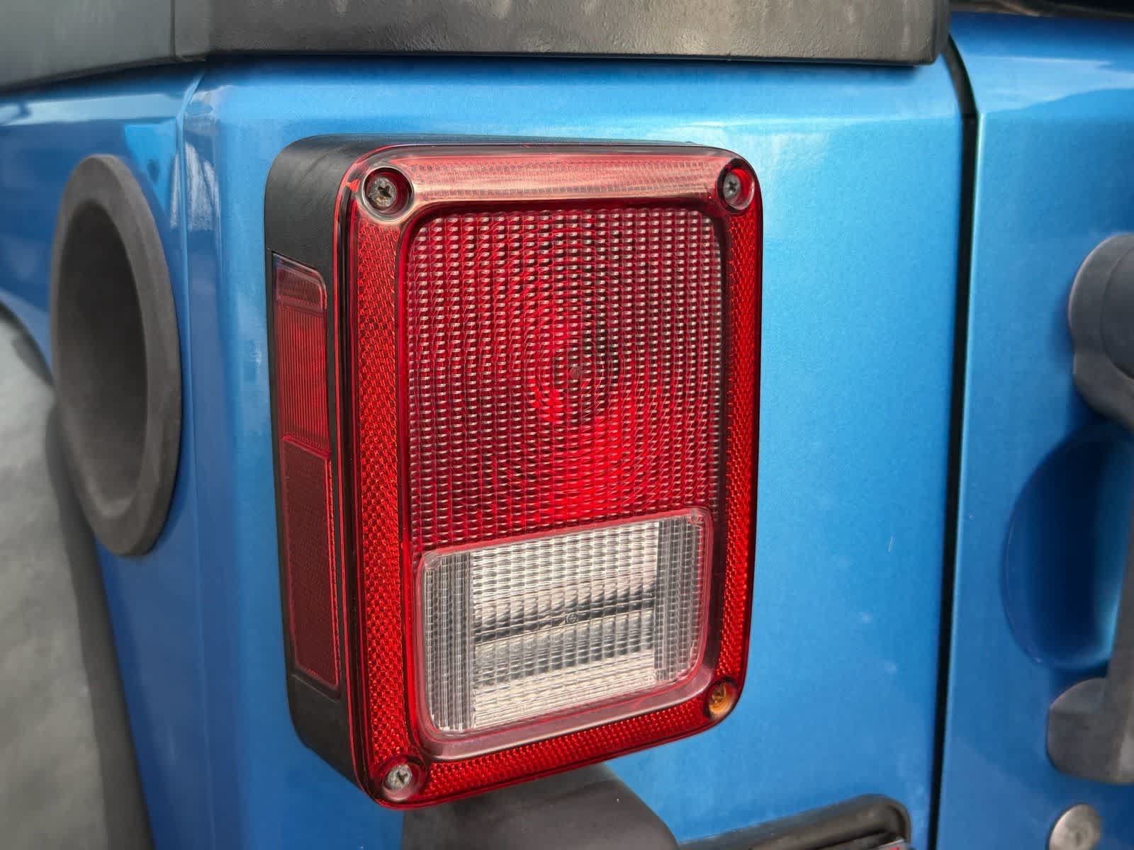 Used 2010 Jeep Wrangler Sport AWD/4WD image 22