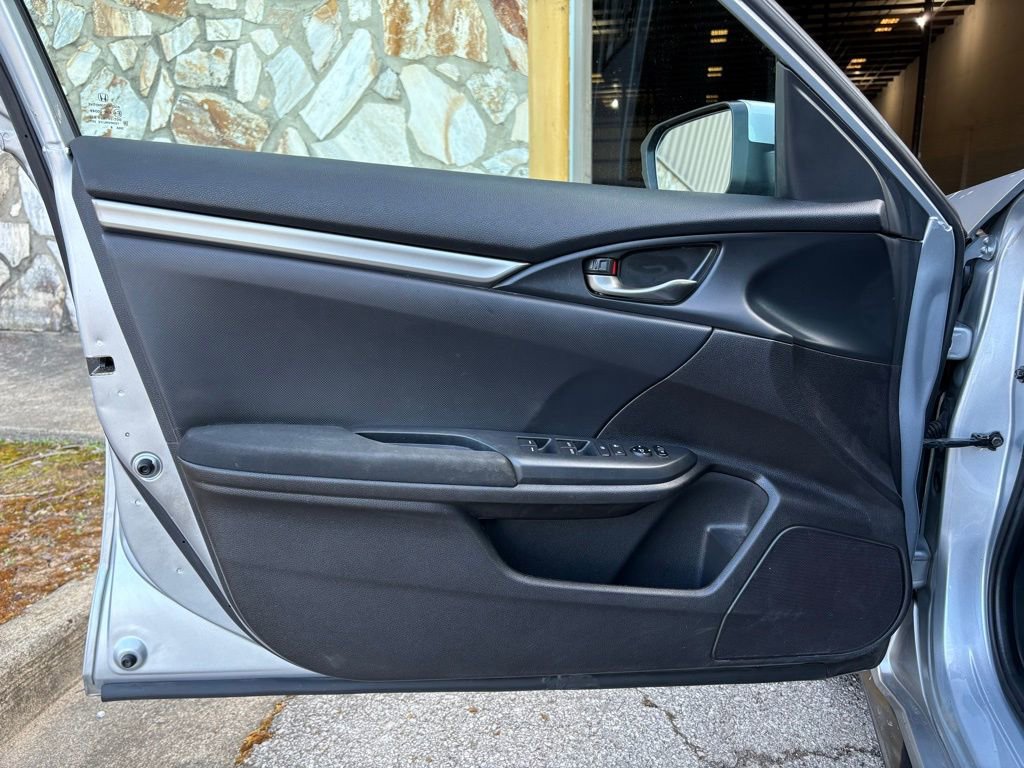 Used 2019 Honda Civic Sport image 18