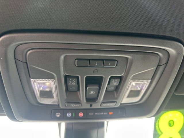 Used 2023 GMC Sierra 2500 AT4 w/ AT4 Preferred Package AWD/4WD image 32