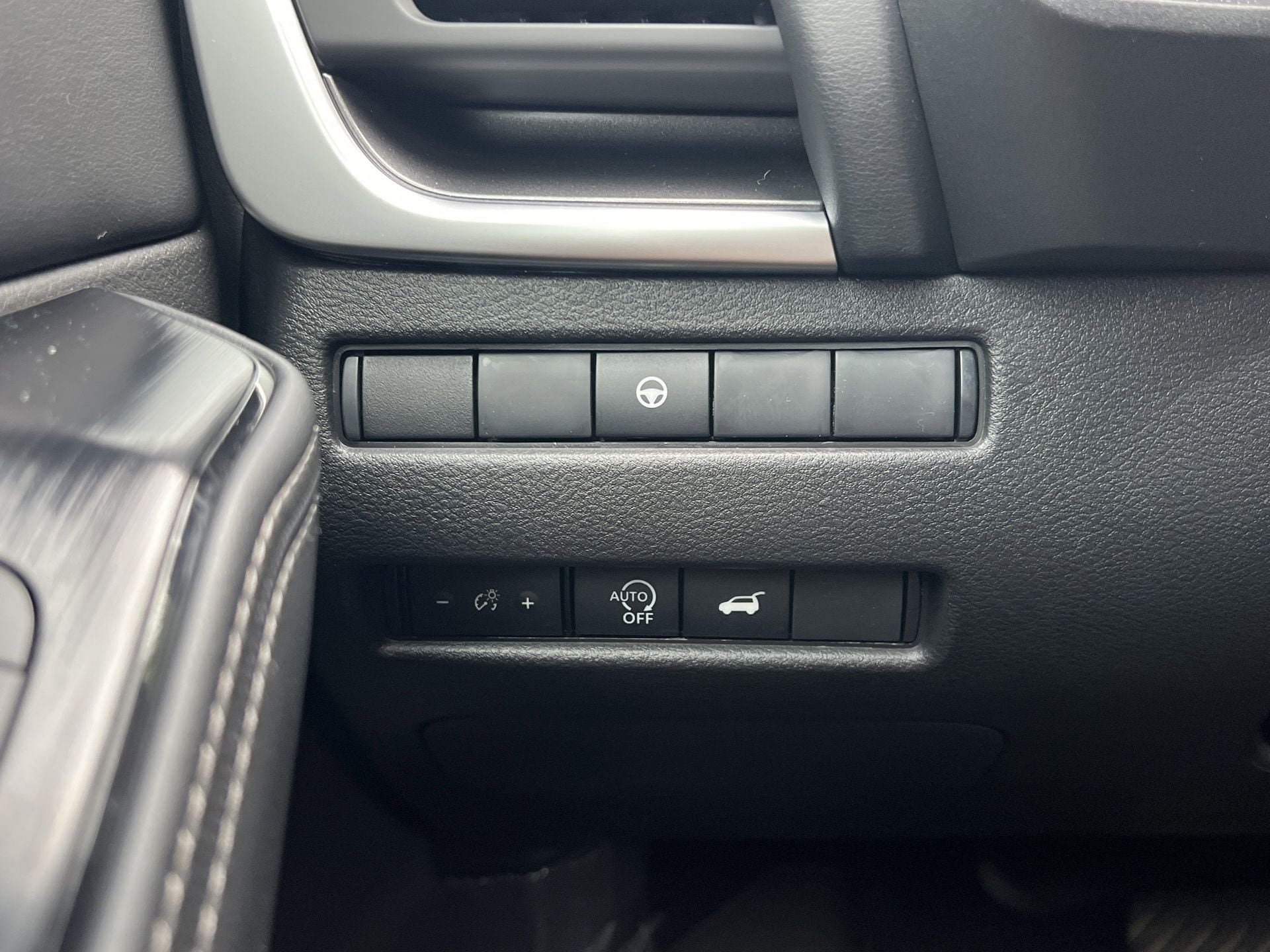 New 2026 Nissan Rogue Dark Armor AWD/4WD image 12