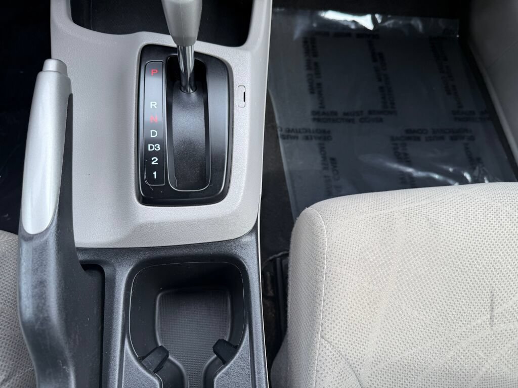 Used 2012 Honda Civic LX image 17