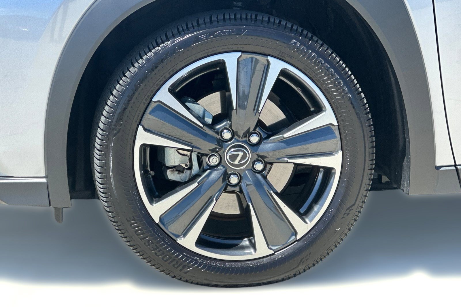 Certified 2025 Lexus UX 300h FWD w/ Accessory Package (Z2) image 12