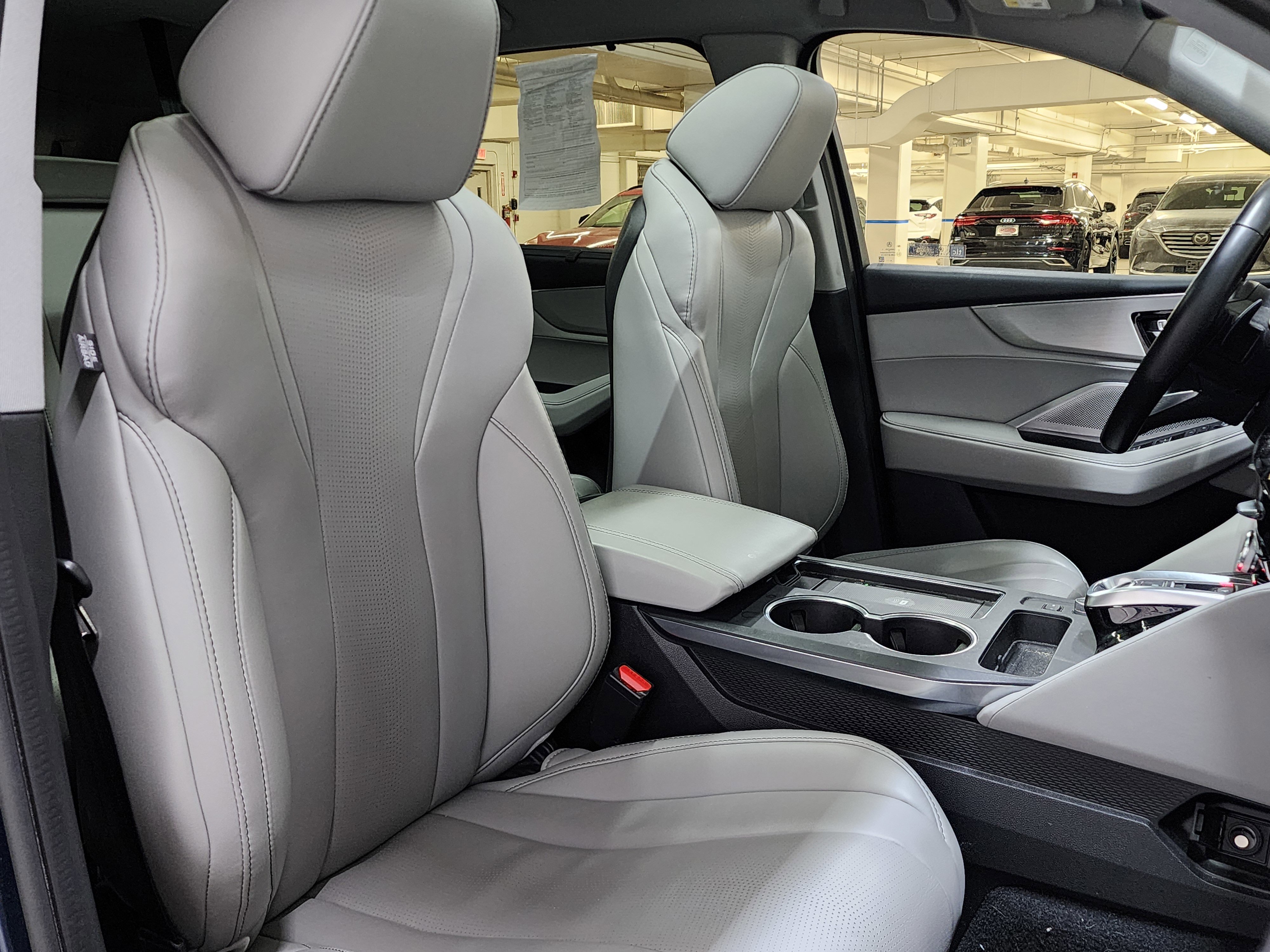 Certified 2025 Acura MDX SH-AWD w/ Technology Package image 25