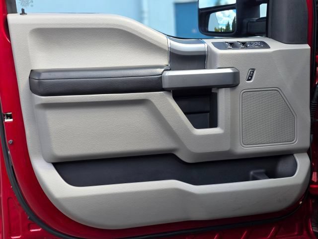 Used 2018 Ford F150 XLT w/ Equipment Group 302A Luxury AWD/4WD image 34