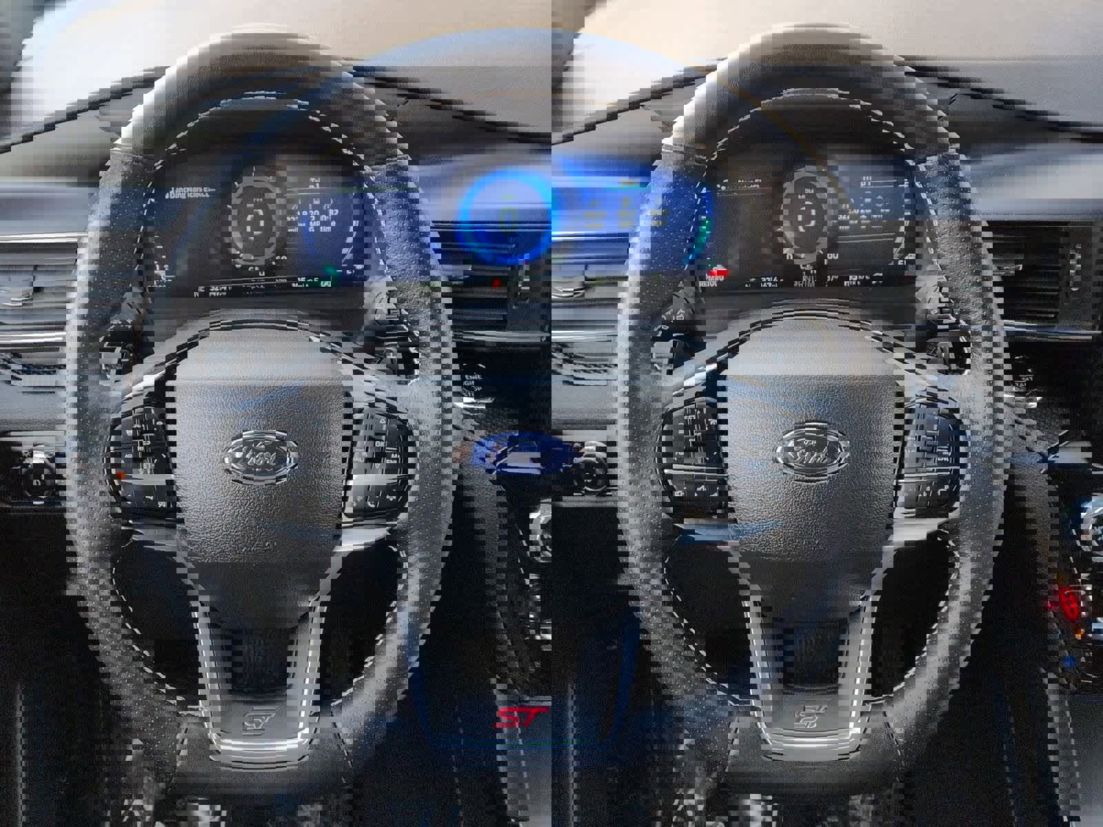 Certified 2023 Ford Explorer ST w/ Equipment Group 401A image 25