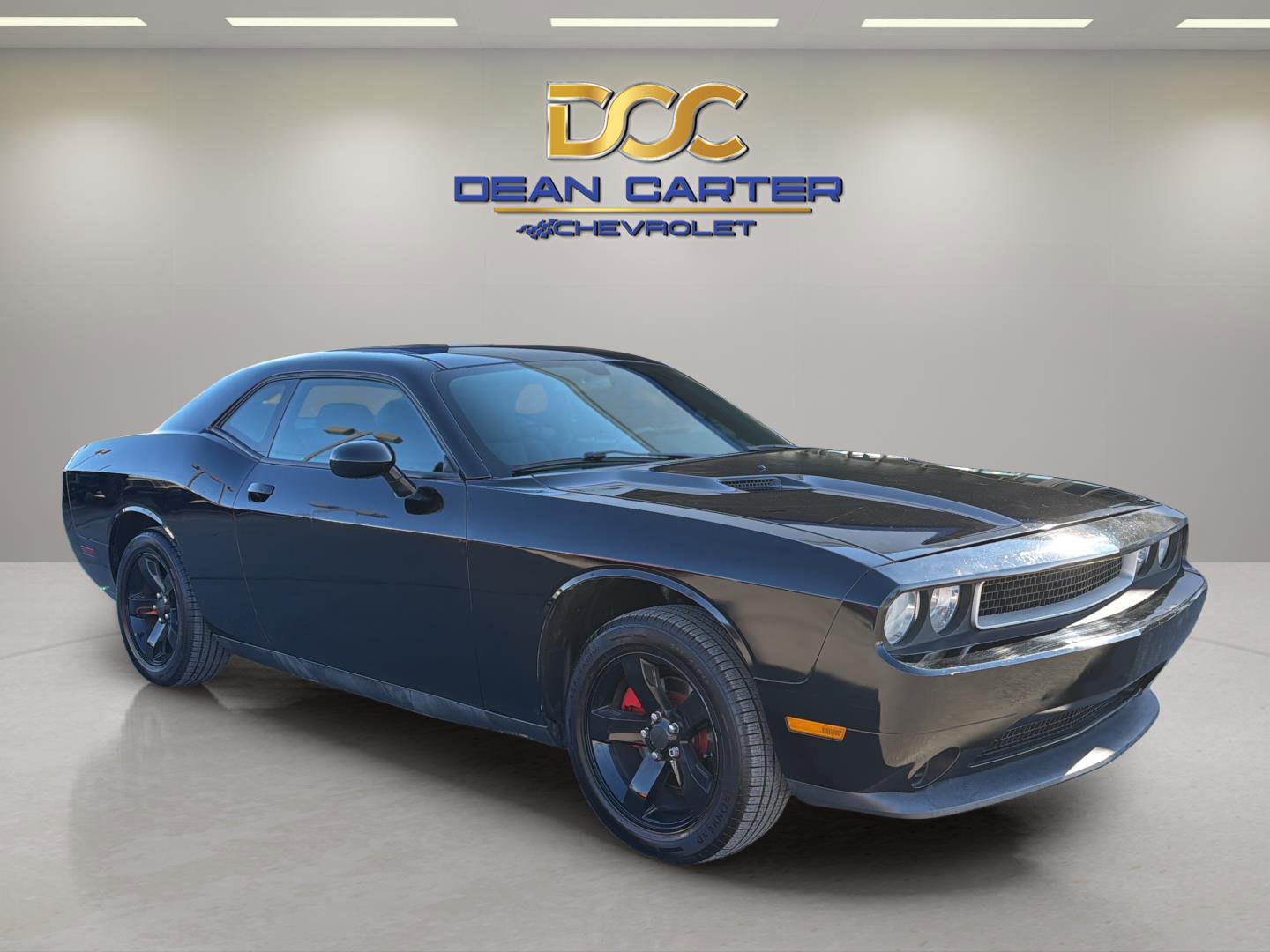 Used 2012 Dodge Challenger SXT RWD image 7