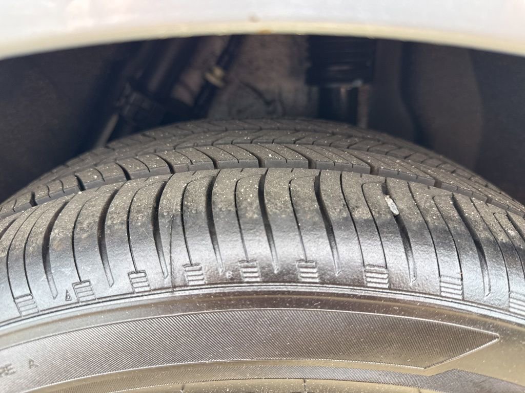 Used 2025 Honda Accord SE image 32