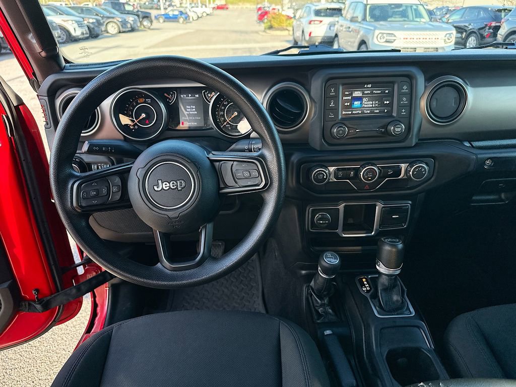 Used 2018 Jeep Wrangler Unlimited Sport image 19