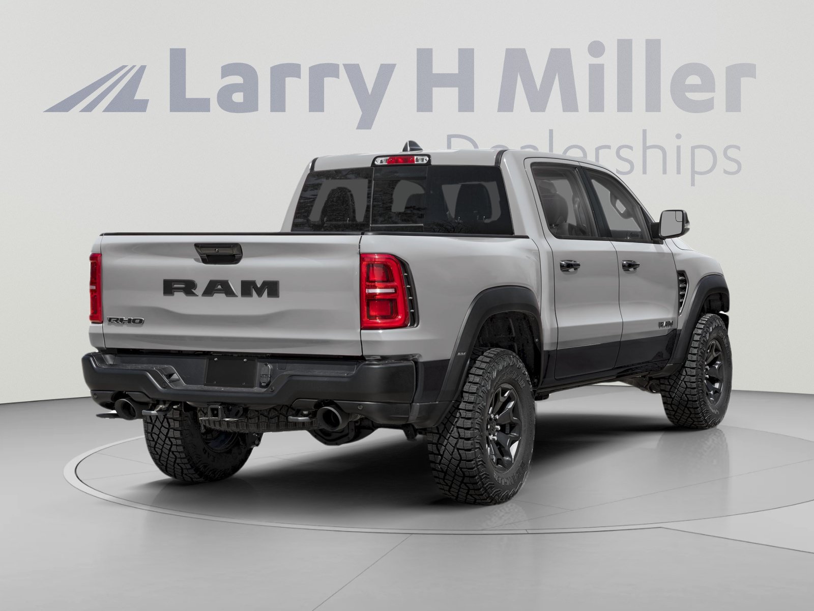 New 2027 RAM 1500 4x4 Crew Cab image 2