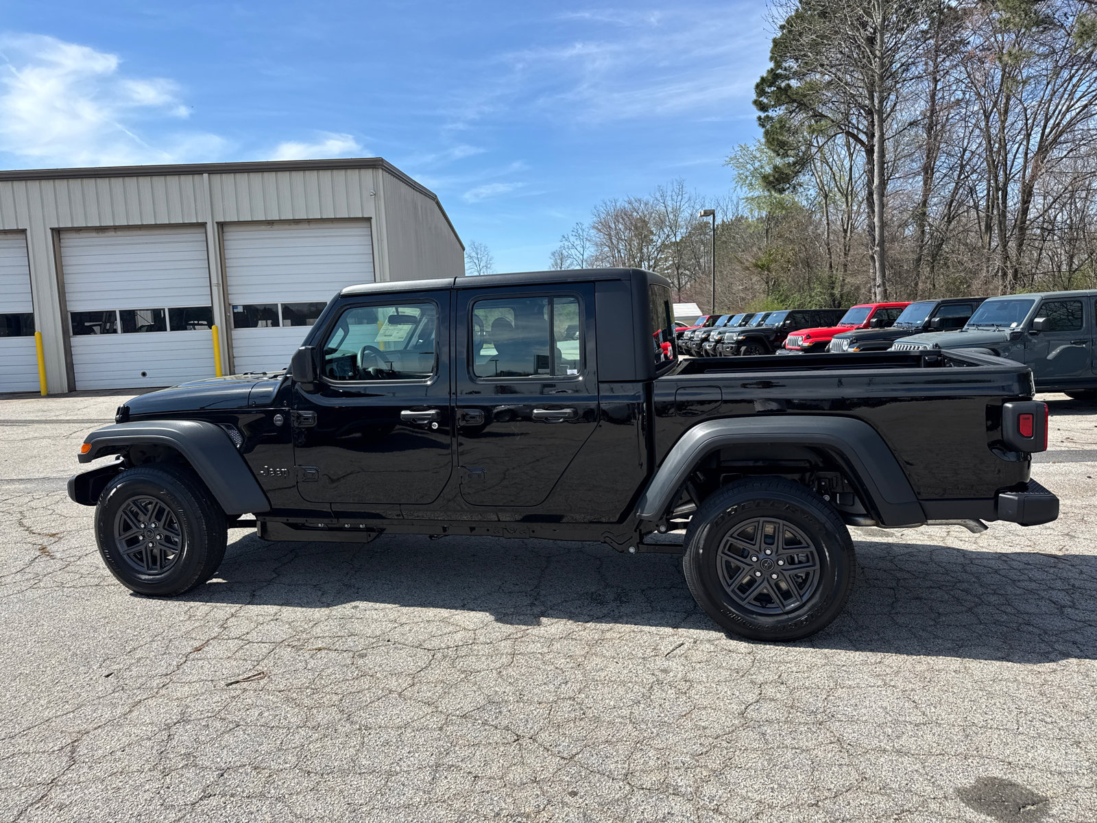 New 2026 Jeep Gladiator Sport image 8