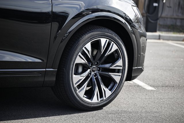 New 2026 Audi Q8 Premium Plus image 7