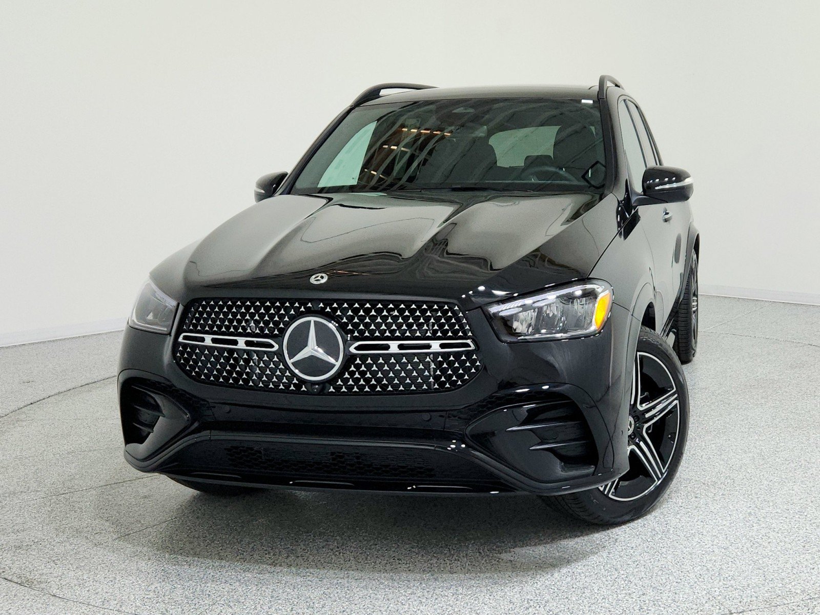 Used 2026 Mercedes-Benz GLE 350 4MATIC image 2