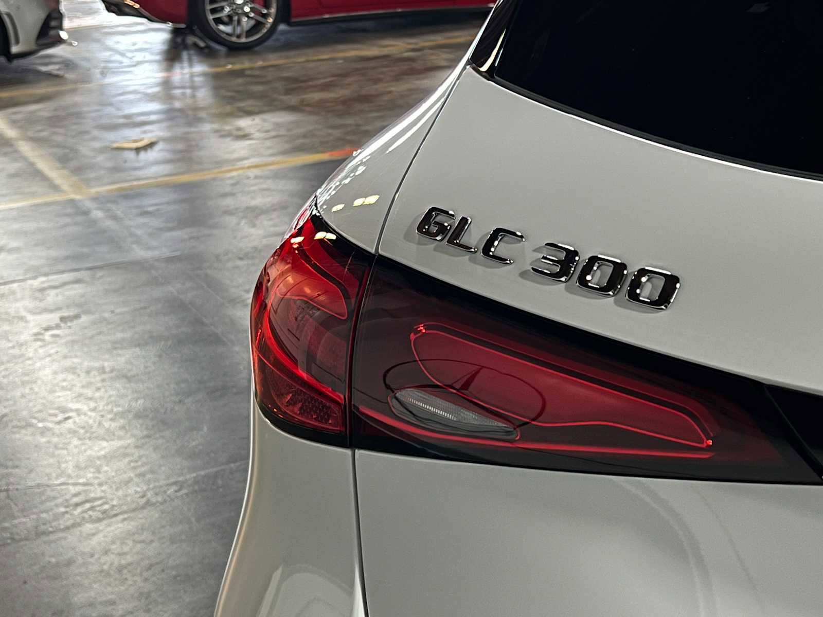 New 2025 Mercedes-Benz GLC 300 4MATIC image 13