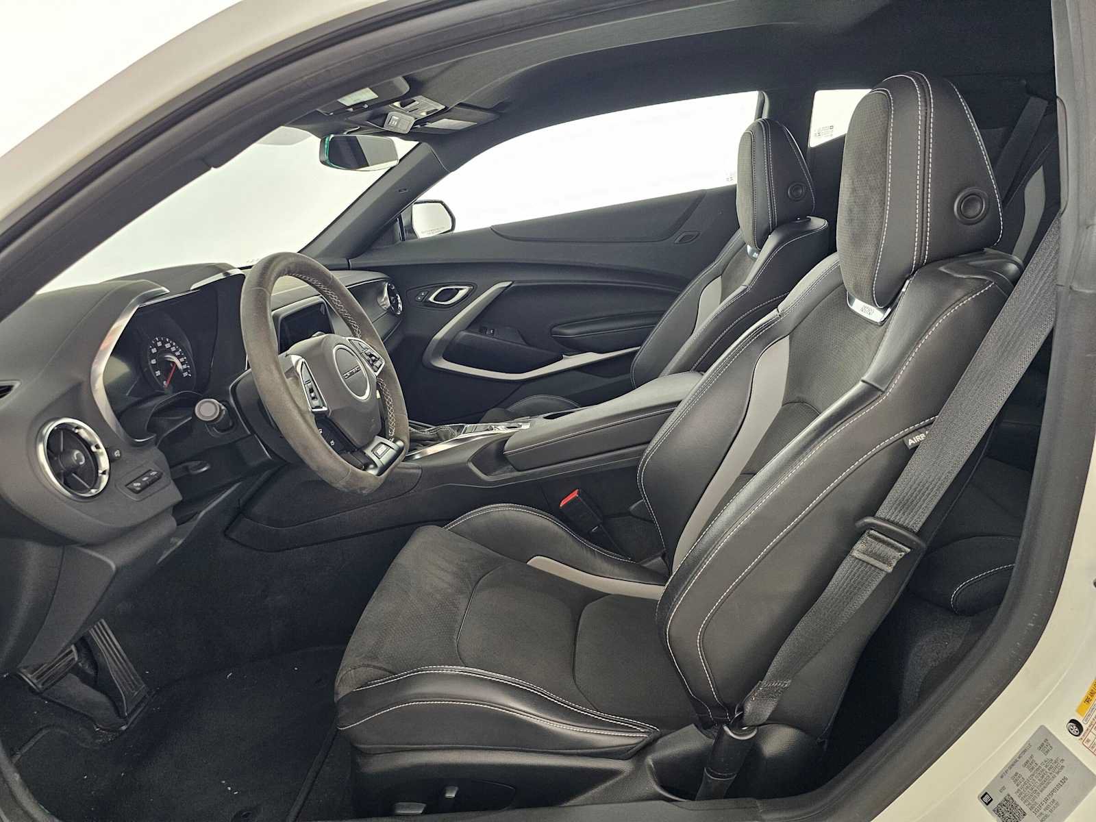 Used 2023 Chevrolet Camaro SS RWD image 22