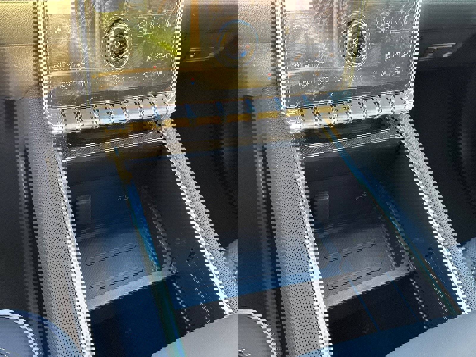 New 2026 GMC Sierra EV Elevation image 30