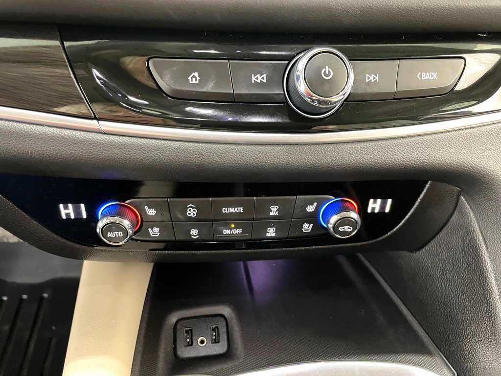 Certified 2018 Buick Enclave Premium w/ Experience Buick Package image 11