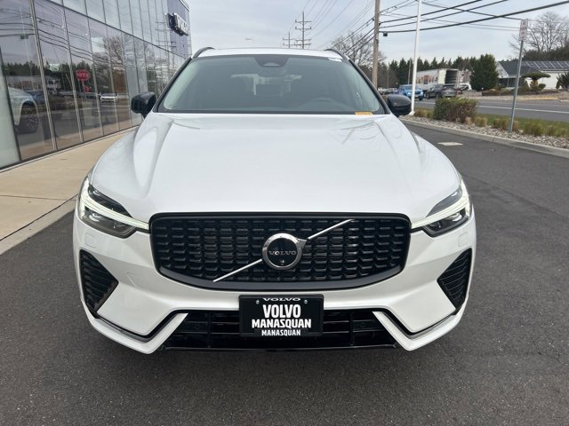 Certified 2025 Volvo XC60 B5 Plus image 7