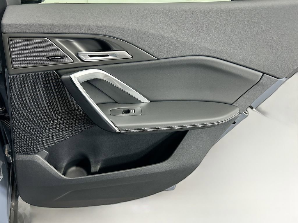 New 2026 BMW X2 xDrive28i w/ Technology Package image 26