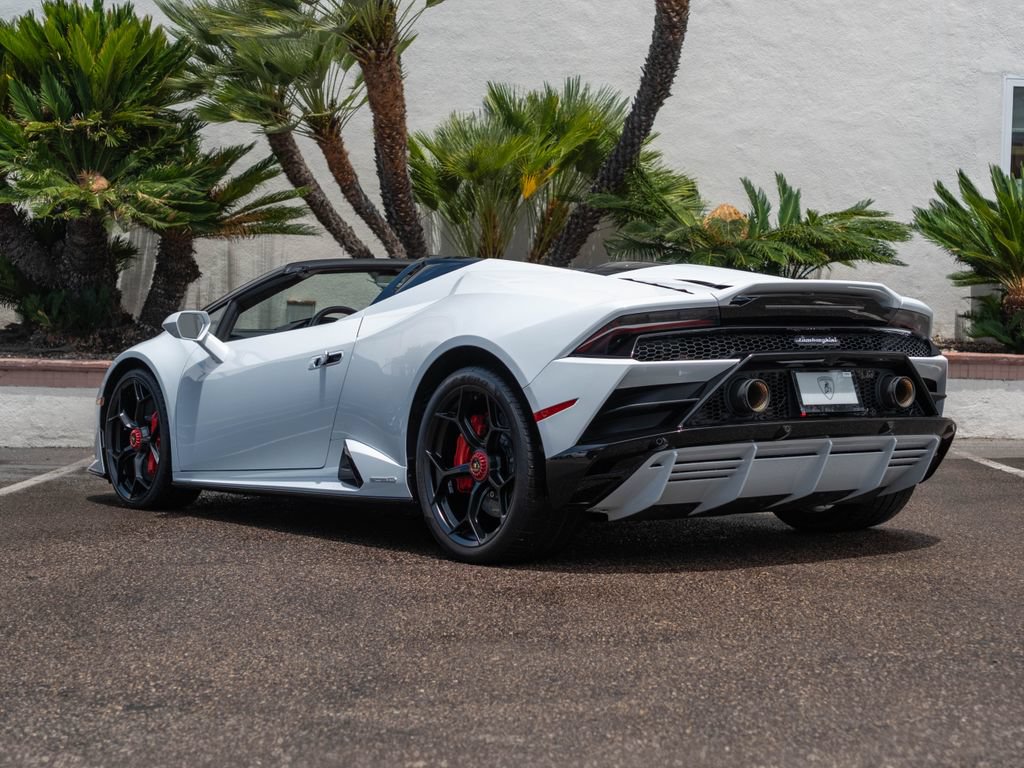 Used 2024 Lamborghini Huracan EVO AWD/4WD image 30