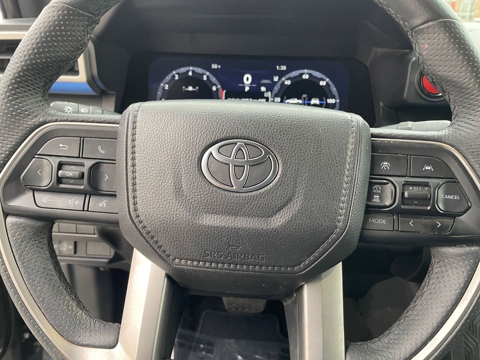 Used 2025 Toyota Tacoma TRD Off-Road image 25