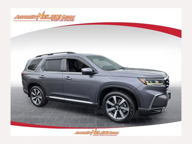 Used 2025 Honda Pilot Elite image 1