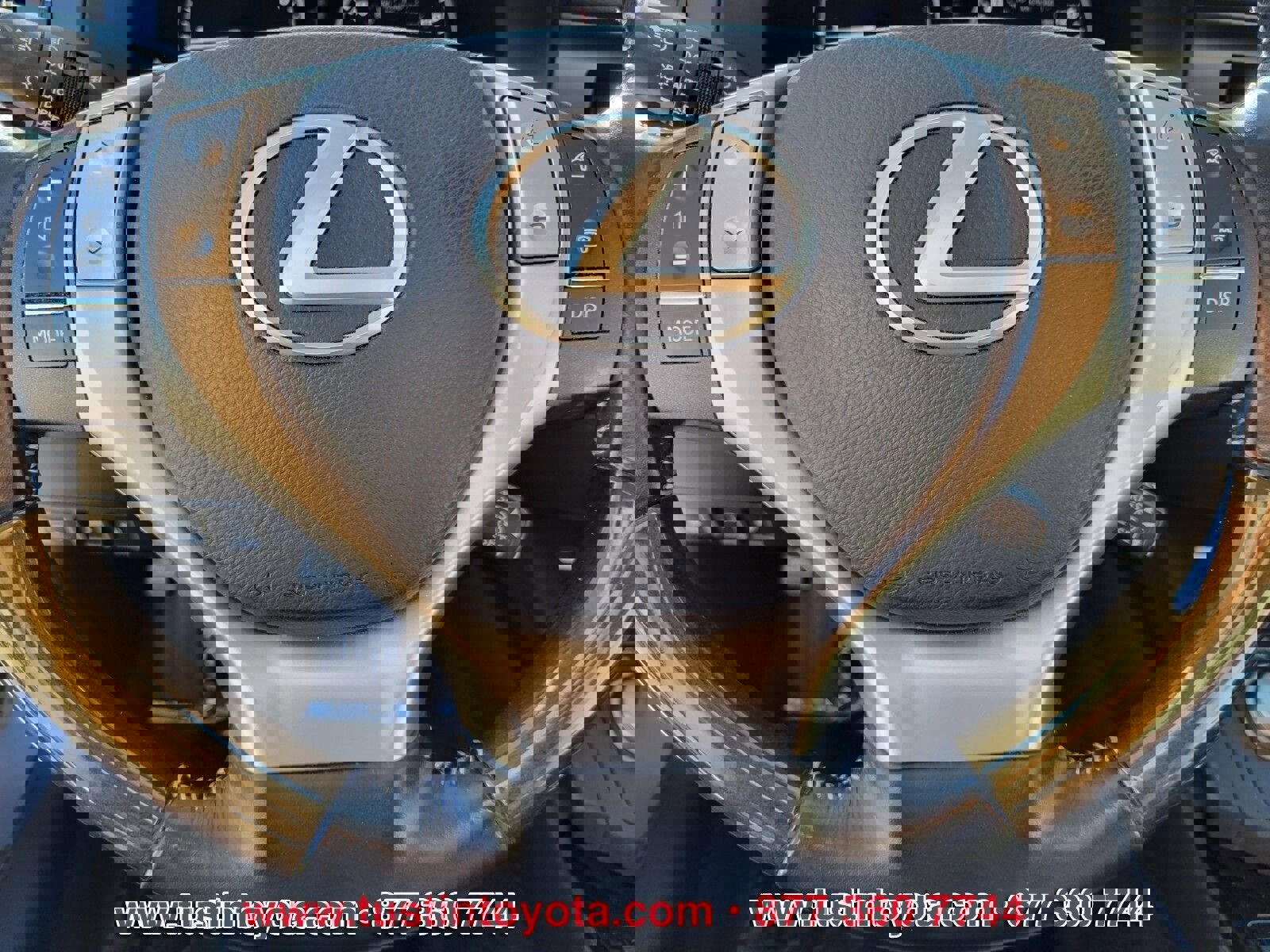 Used 2015 Lexus ES 350 w/ Premium Package image 18