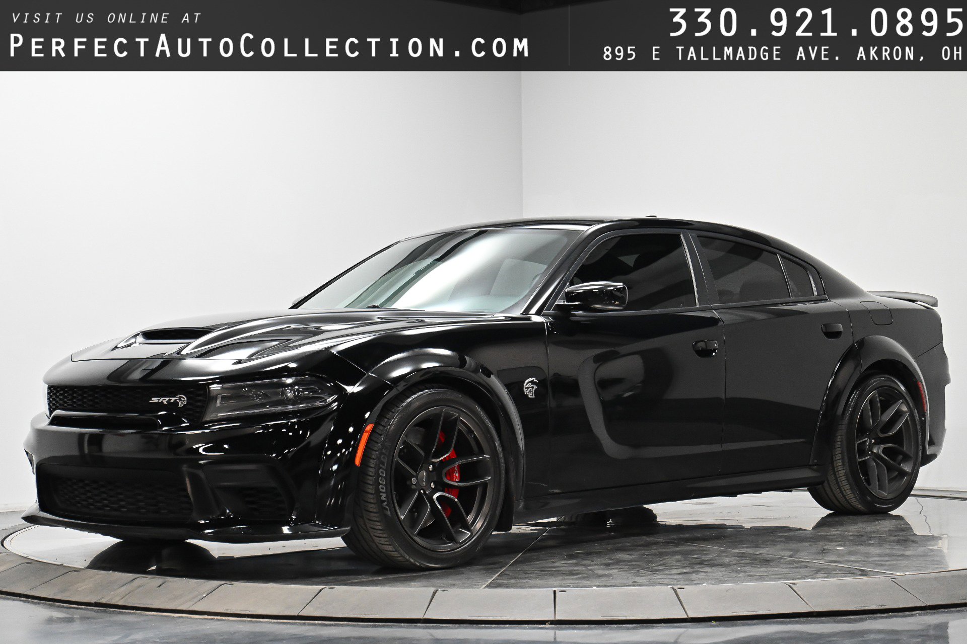 Used 2023 Dodge Charger SRT Hellcat image 1