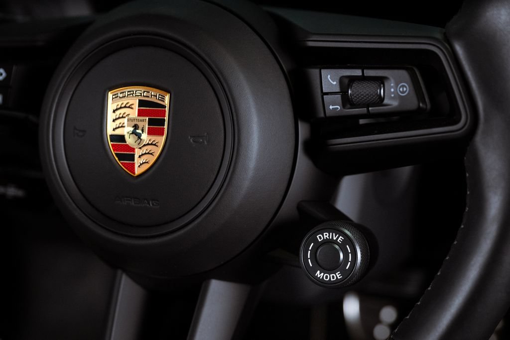 Used 2026 Porsche 911 GT3 RWD image 14
