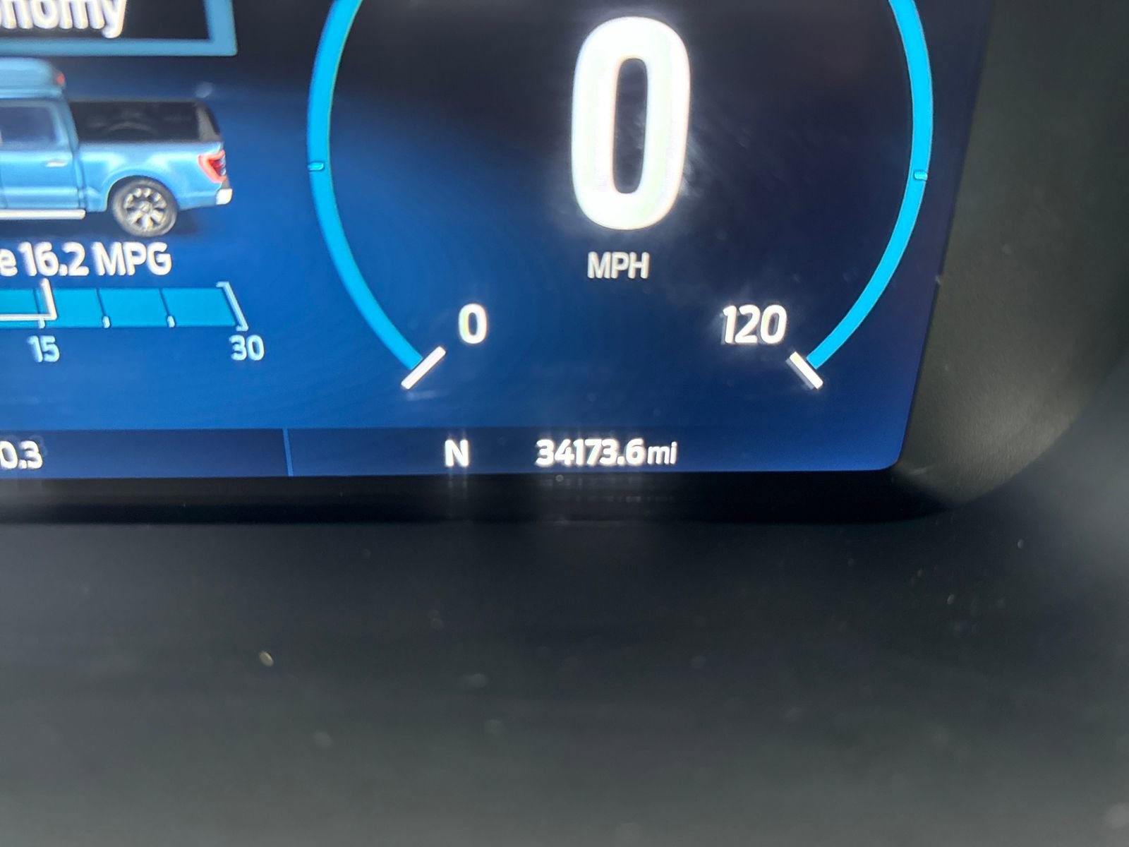 Used 2022 Ford F150 Lariat image 16