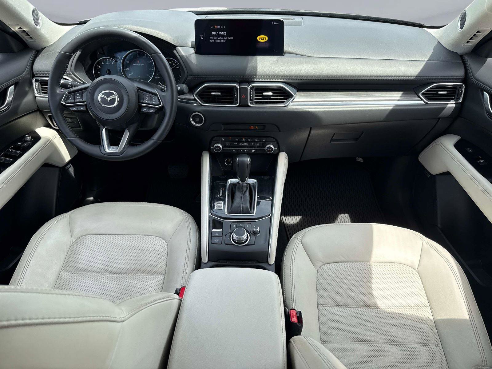 Used 2023 MAZDA CX-5 AWD 2.5 S w/ Premium Package image 16