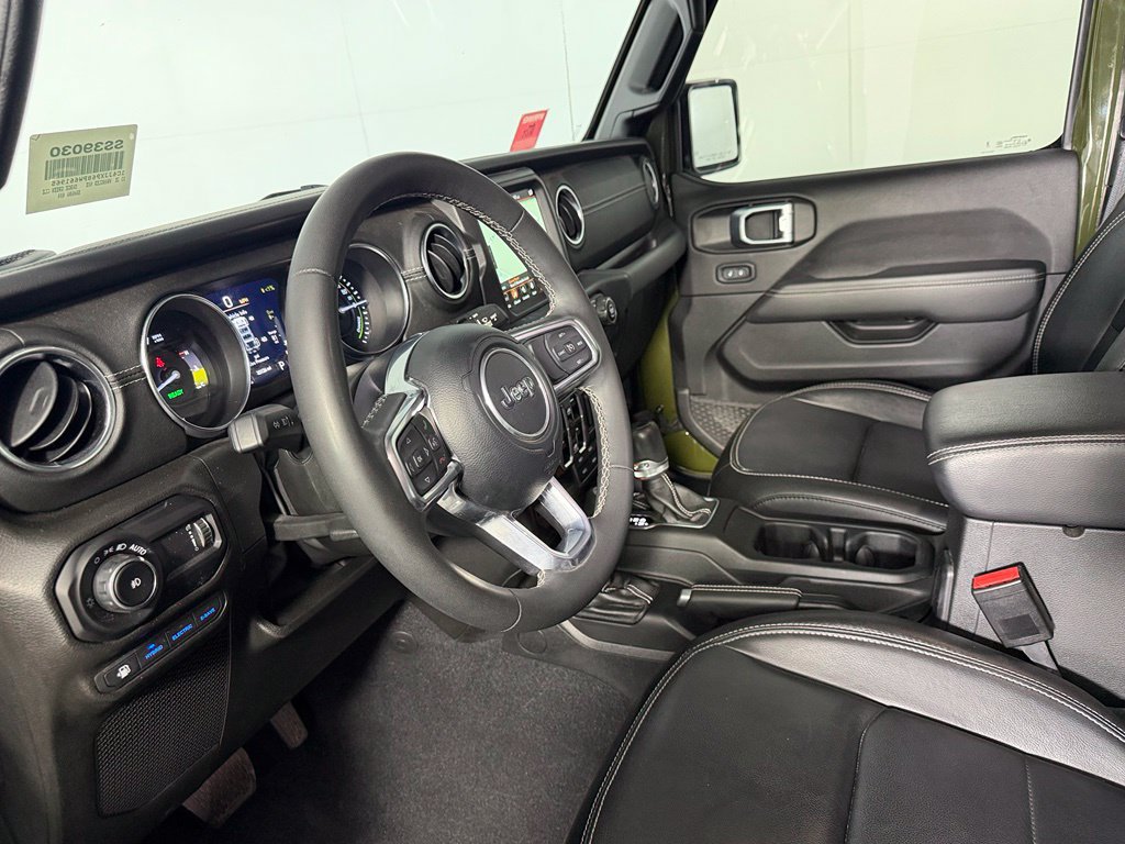 Used 2023 Jeep Wrangler Unlimited Sahara w/ Cold Weather Group AWD/4WD image 14
