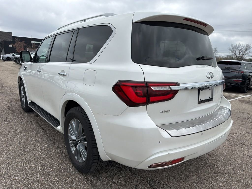 Used 2024 INFINITI QX80 Luxe AWD/4WD image 3