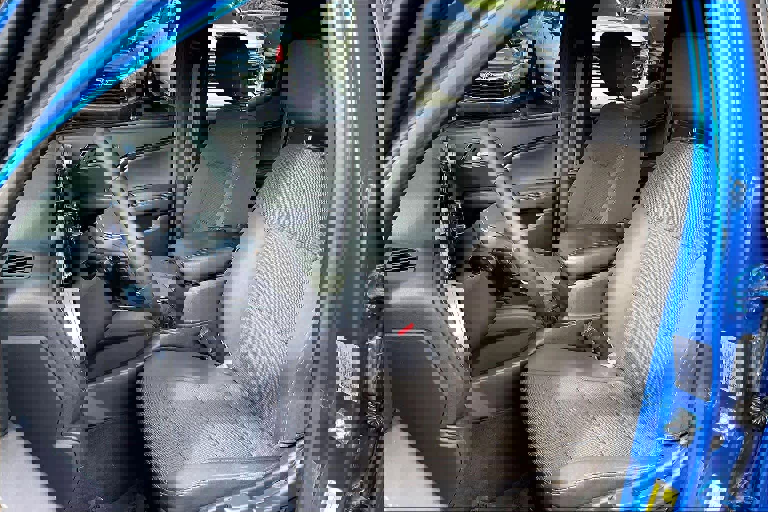 Used 2023 Chevrolet Colorado LT w/ LT Convenience Package image 24