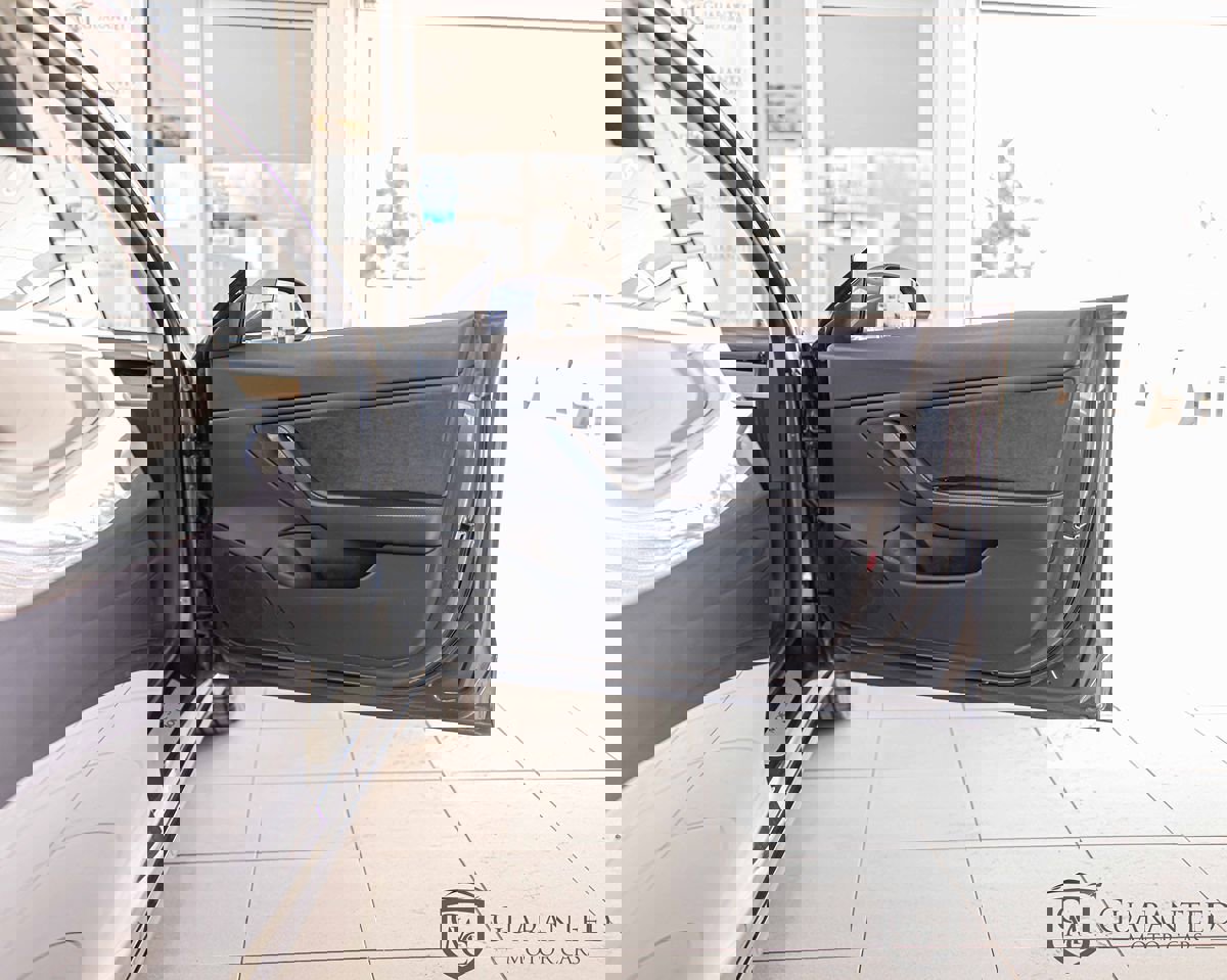 Used 2018 Tesla Model 3 Long Range image 34