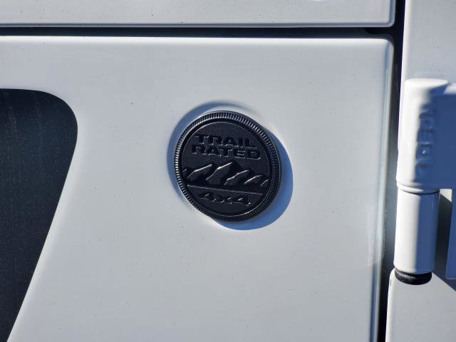 Used 2023 Jeep Gladiator Sport AWD/4WD image 29