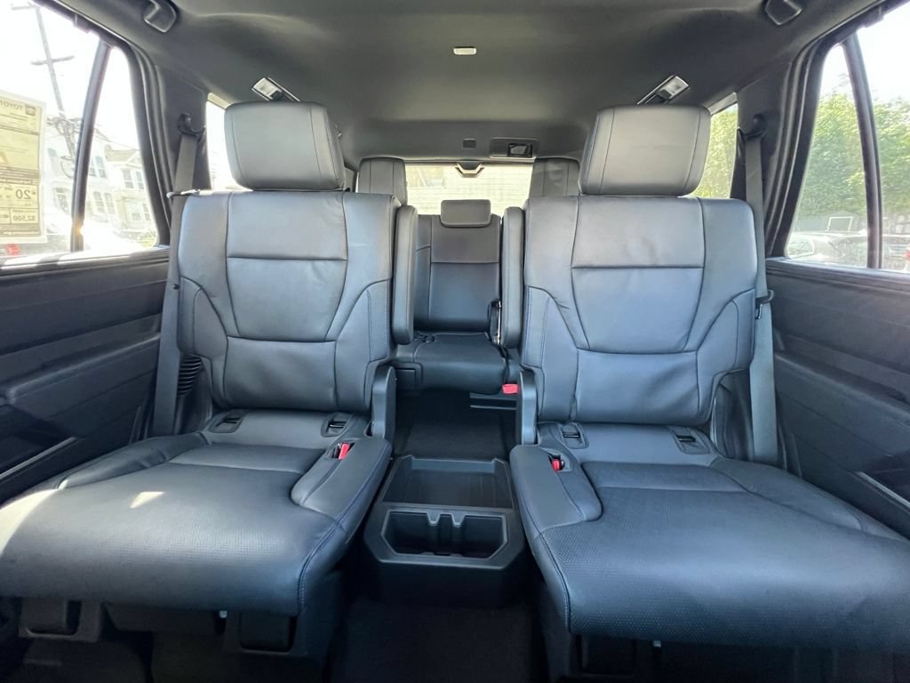 New 2026 Toyota Sequoia Platinum w/ TRD Off-Road Package AWD/4WD image 13