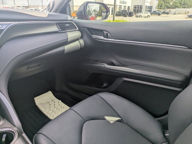 Used 2024 Toyota Camry XSE image 19