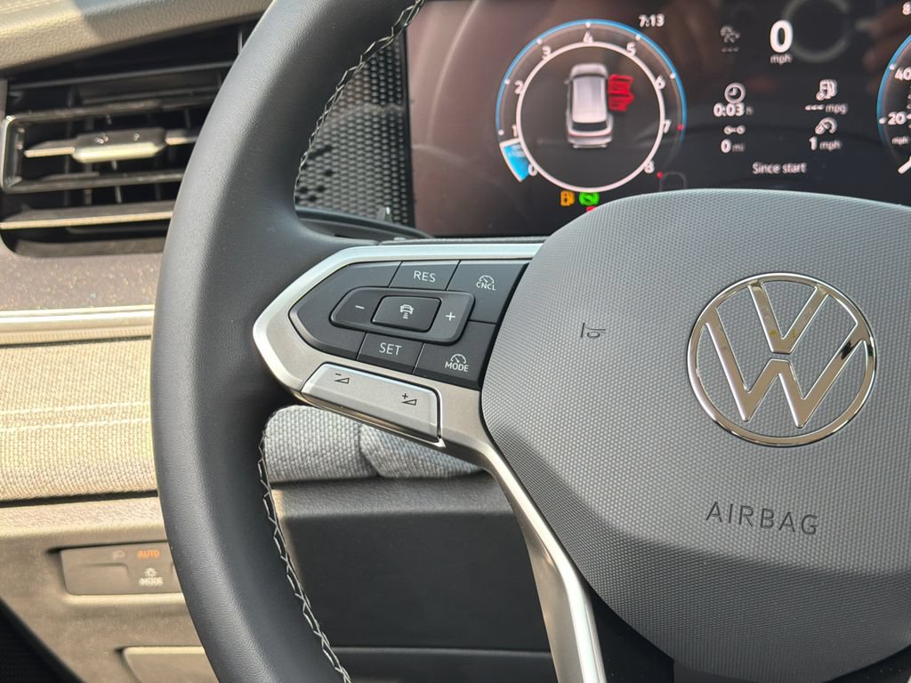 New 2026 Volkswagen Tiguan S AWD/4WD image 17