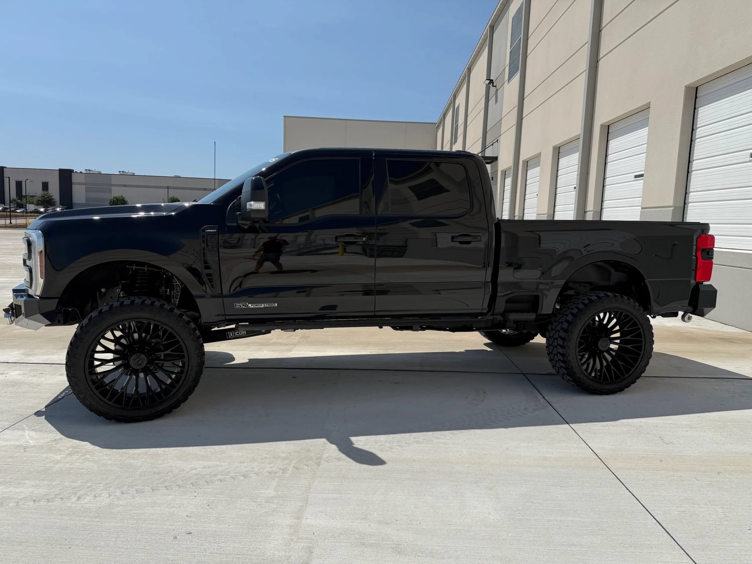 Used 2025 Ford F250 Lariat w/ Lariat Ultimate Package AWD/4WD image 5