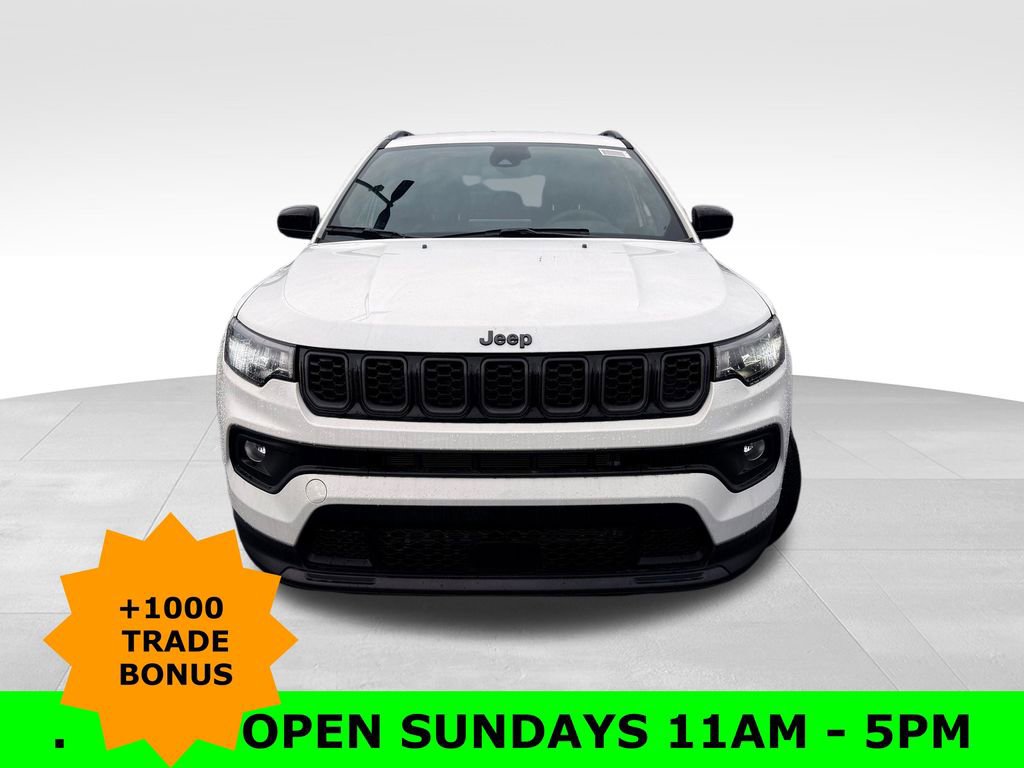 New 2026 Jeep Compass Latitude image 2