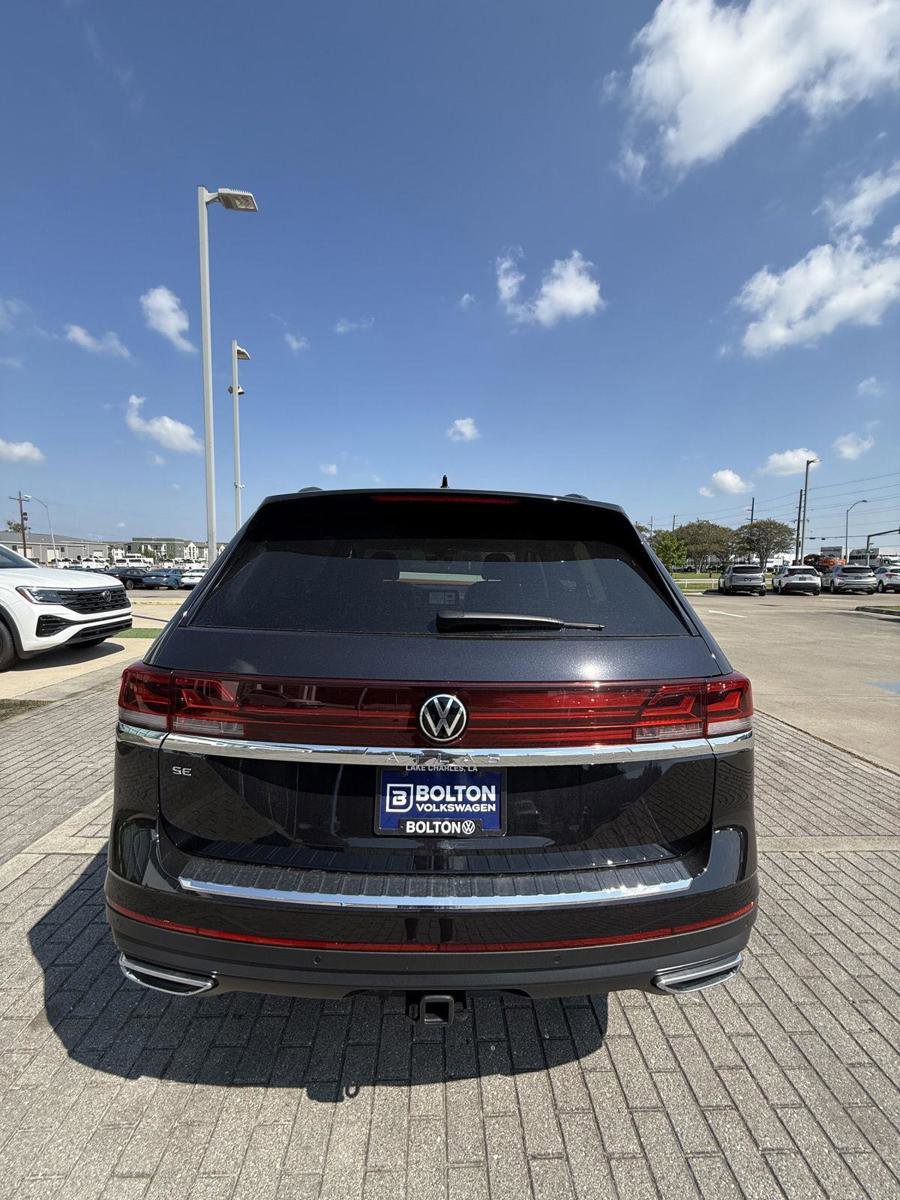 New 2026 Volkswagen Atlas SE image 9