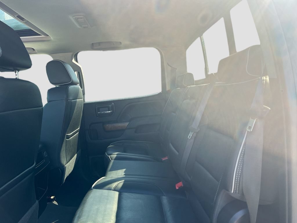 Used 2019 Chevrolet Silverado 2500 High Country w/ Duramax Plus Package AWD/4WD image 25