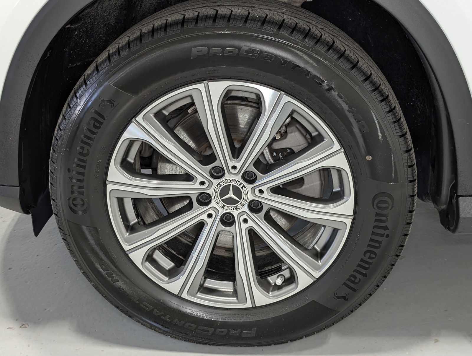 Certified 2026 Mercedes-Benz GLC 300 4MATIC image 3